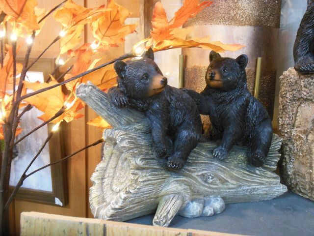 DSCN1104
Black bear figurines at Wood Orchard Market.
