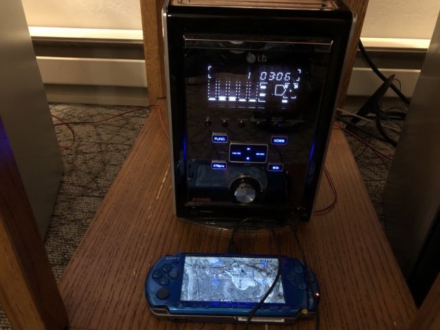 psptunes
Listening to music off my PSP's USB Mode in the hotel. Totally works!
